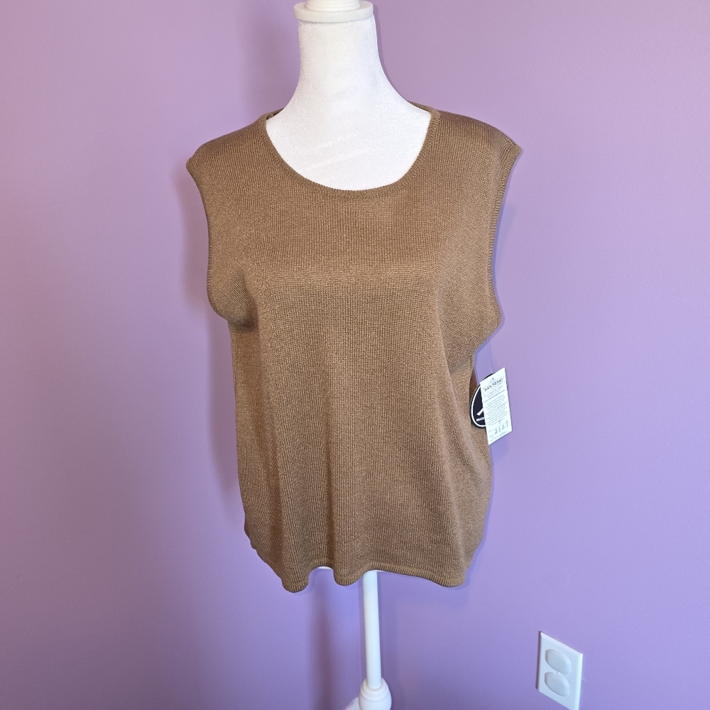 NWT San Remo by Laura 2 piece Sweater Set